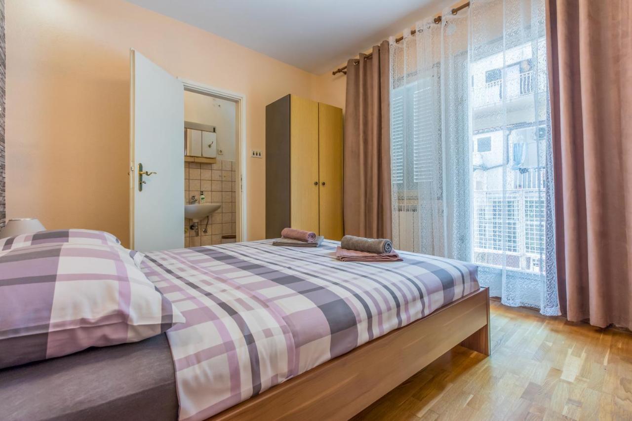 Apartments And Room Art Crikvenica Bagian luar foto