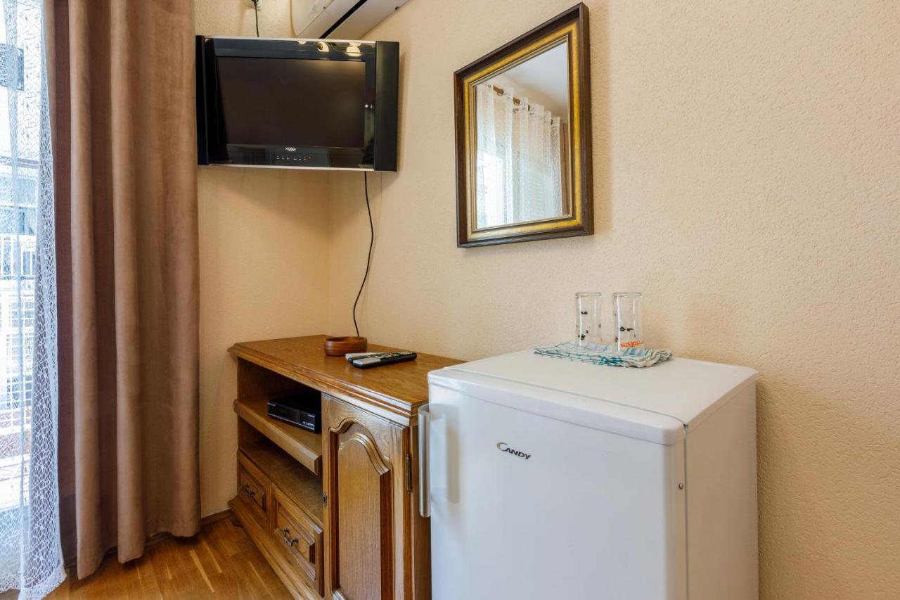 Apartments And Room Art Crikvenica Bagian luar foto